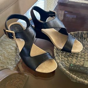 Flex Step Sandal Black 7